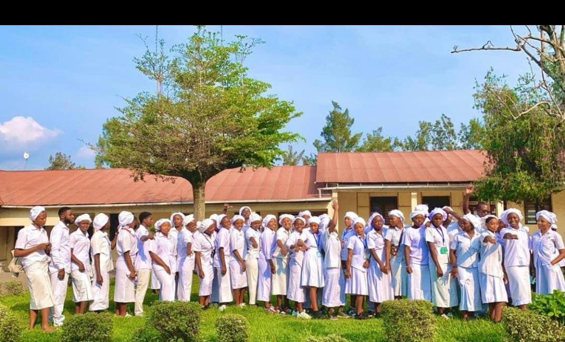 Étudiants de l'IEM Virunga